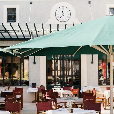 Chateau Cordeillan-bages فندق 5*