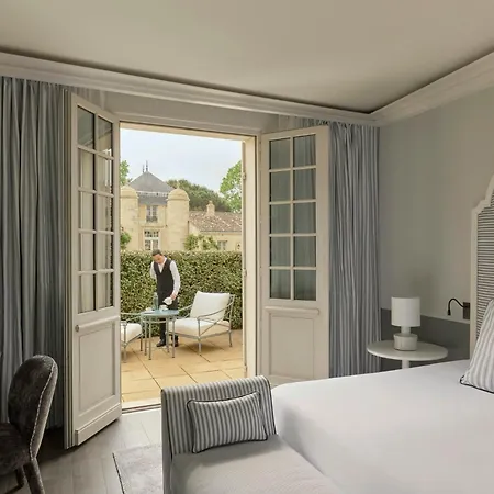 Hotel Cordeillan-bages 5*