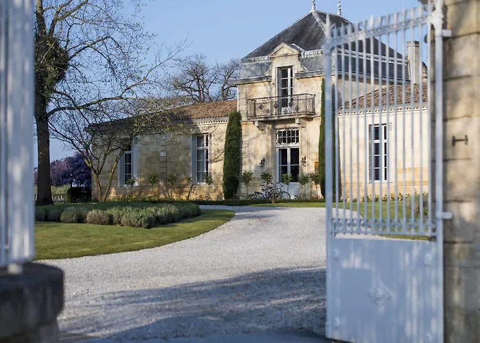 Hotel Château Cordeillan-bages 5*