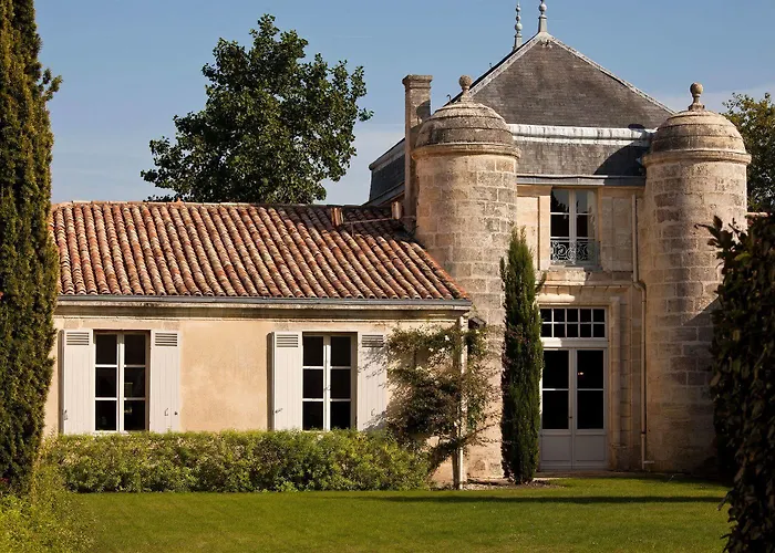 Hotel Chateau Cordeillan-bages 5*